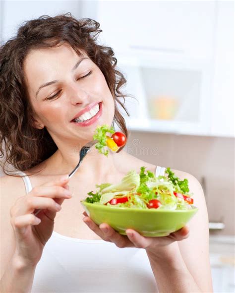 Woman Eating Vegetable Salad Stock Photo - Image of care, loss: 25452674