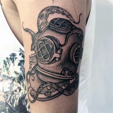 60 Diving Helmet Tattoo Designs For Men - Deep Sea Ideas