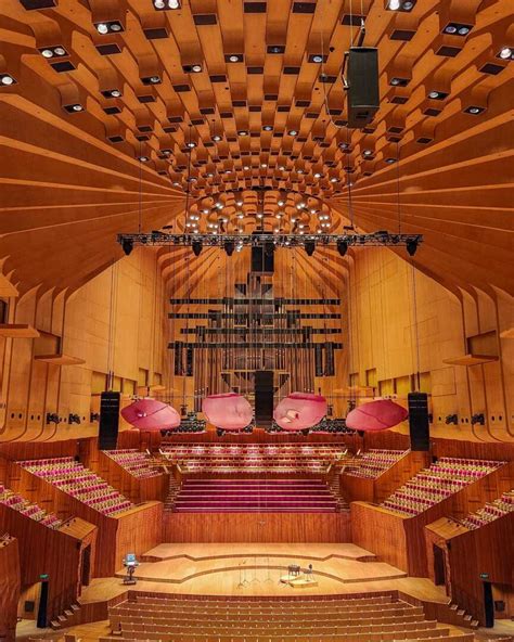 7 BEST Sydney Opera House Tours +Tips to Know BEFORE You Go!