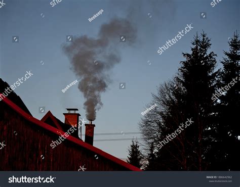 52 Pooring Coke Images, Stock Photos & Vectors | Shutterstock