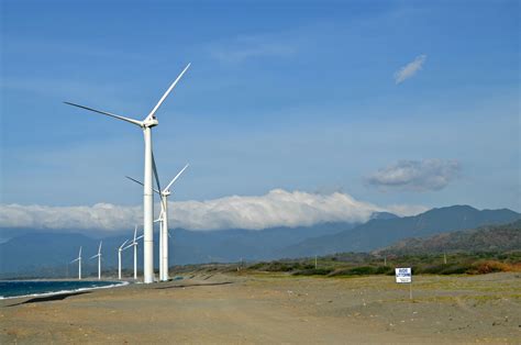 The Bandwagon Chic: #TRAVELVENTURE: BANGUI WINDMILLS