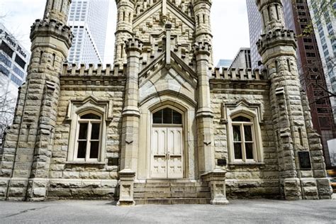 21 Crave-Worthy Facts About White Castle | Mental Floss