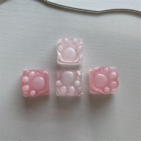 Pastel Pink Clear Keycaps Absolutely adorable these... - Depop