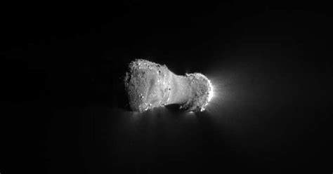 NASA declares an end to Deep Impact comet mission