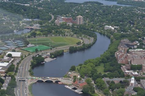 Charles River Water Goes Into New Harpoon Beer | Radio Boston