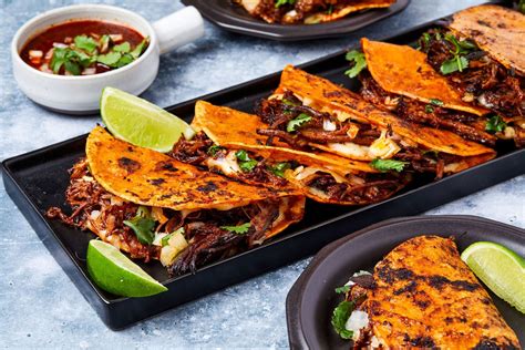 What To Make This Weekend: Birria Quesatacos | Recipe | Mexican food recipes, Recipes, Delish ...