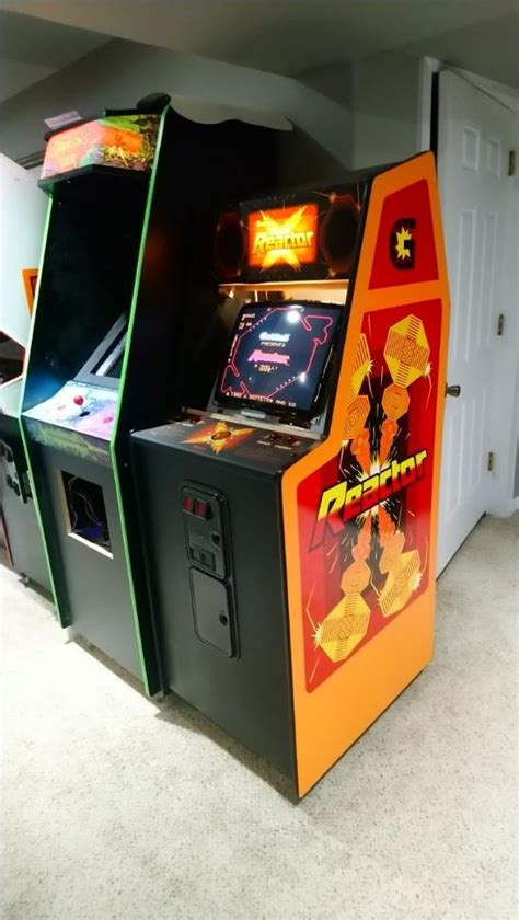 Dragon's Lair Build Plans - CLASSIC ARCADE CABINETS