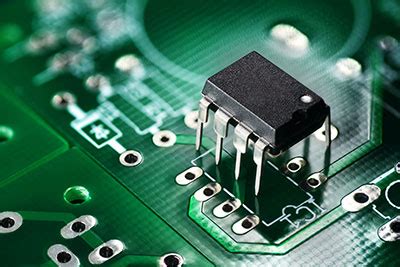 The Importance of Plated through-hole Technology in PCB Production