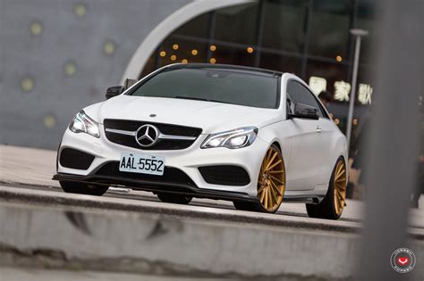 White Mercedes E-Class Taken to Another Level by Custom Bronze Vossen ...