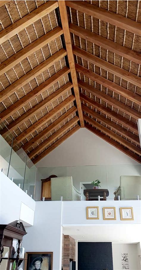 Cape Town Thatched Roof Villa: Louis Van Der Vyver Tribute Project