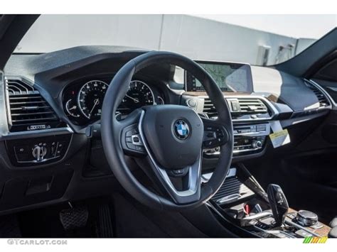 2018 BMW X3 xDrive30i Dashboard Photos | GTCarLot.com