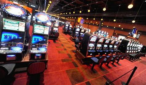 Pennsylvania casinos experience second-highest slots revenues in March ...