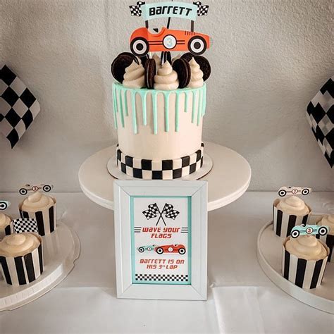 two fast retro cake - Google Search | Cars theme birthday party, Cars birthday parties, Race car ...