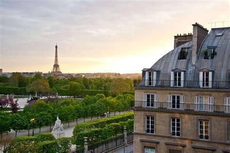 HOTEL REGINA LOUVRE - Updated 2023 Prices & Reviews (Paris, France)