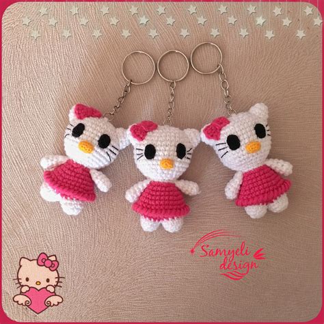 Samyelinin Örgüleri: Hello Kitty Keychains