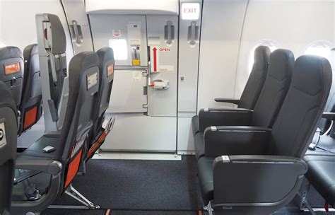 EasyJet Seat Plan - Flightradars24.co.uk