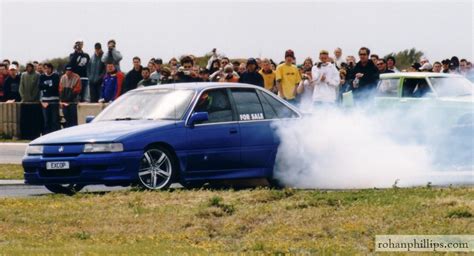 Cars, Cameras & Chronic Illness: Burnout Photo of the Day: Holden VN ...