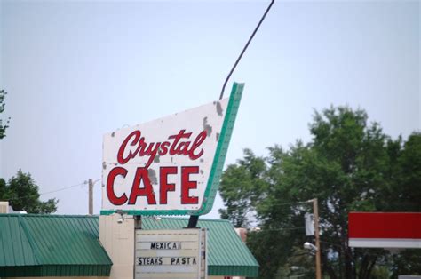 Vintage Neon Everywhere – Less Beaten Paths of America Travel Blog