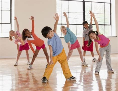 Promote Strength and Health With Static and Dynamic Stretches for Kids | Exercise for kids ...