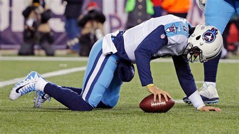 Marcus Mariota suffered quad injury that affected mobility against New England Patriots - ESPN