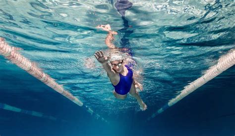 Coronavirus, cosa fare in palestra e in piscina - Donna Moderna