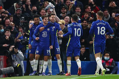 'Carrying us': Some Chelsea fans praise one player after 1-1 Everton draw