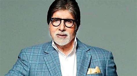 Amitabh Bachchan sent legal notice for dressing up as lawyer in ad | Bollywood - Hindustan Times