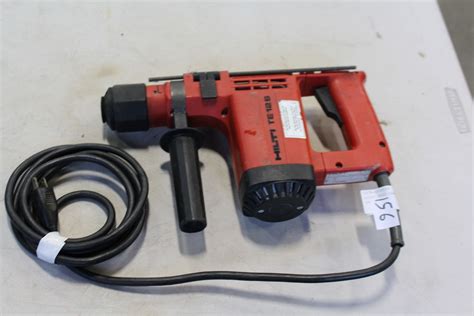 HILTI TE12 CONCRETE HAMMER DRILL - Big Valley Auction