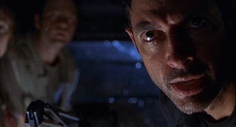 Random Caps - Jeff Goldblum in The Lost World: Jurassic Park...