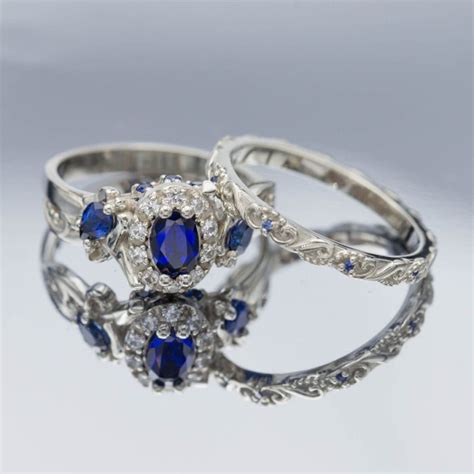 Vintage Engagement Rings: Guide to Four Eras - Gem Society