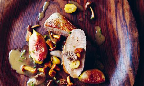 Pork loin with mushrooms, figs & chestnuts | Taste of France