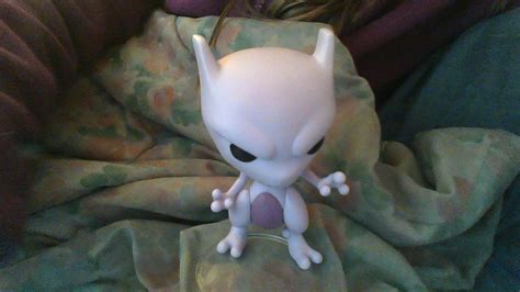 Mewtwo funko pop by wolffyriolu on DeviantArt