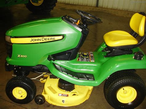 2007 John Deere X300 Lawn & Garden and Commercial Mowing - John Deere MachineFinder