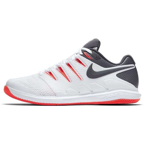 5 Best Shoes For Pickleball For Men And Women