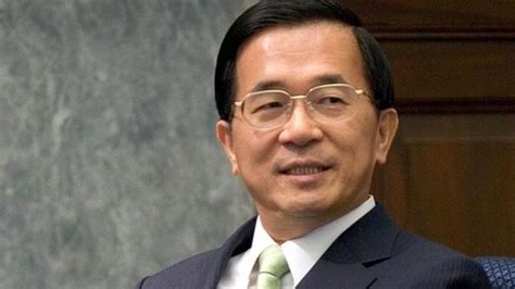 Taiwan ex-president Chen Shui-bian granted parole - BBC News