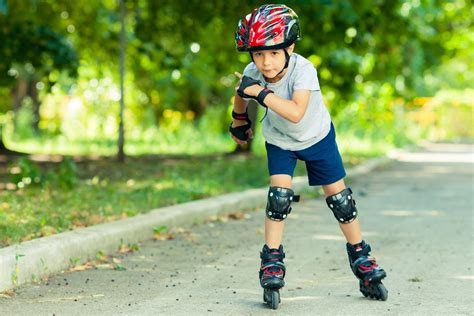 5 Adjustable Roller Skates for Boys – Footwear News