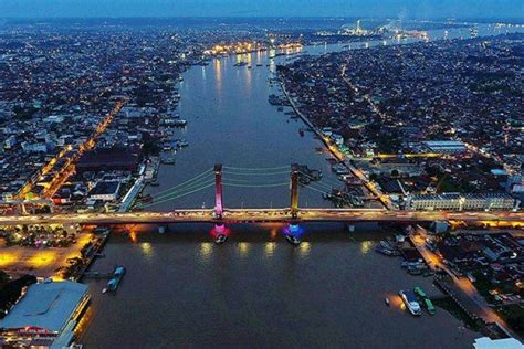 Makanan Khas Kota Palembang Yang Perlu Anda Cuba | Rileklah.com