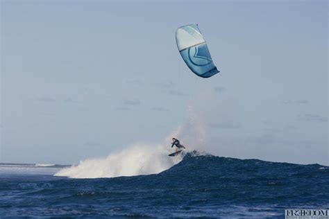 New surf kites! | Kitesurfing Forums, page 1 - Seabreeze