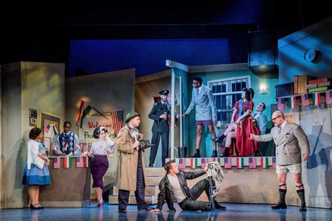 The Comedy About a Bank Robbery Review | Criterion Theatre