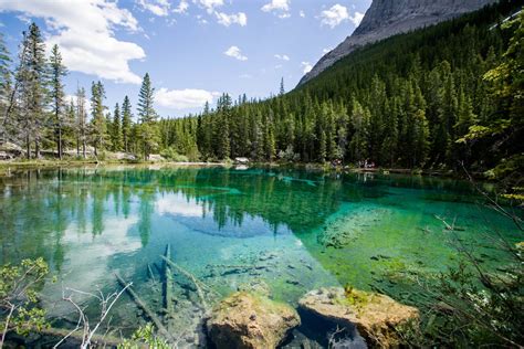 15 Absolutely Stunning Hikes In & Near Calgary for All Levels