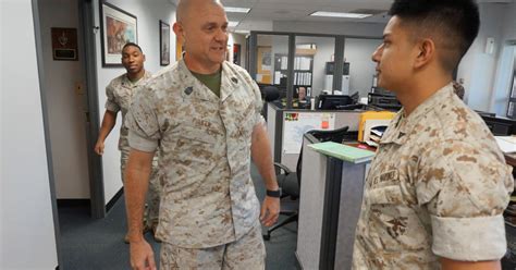 Marines prepare for NCR-wide change to seasonal uniform policy | Local | dcmilitary.com