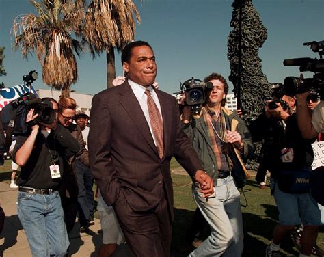 O.J. SImpson's pal Al Cowlings gets USC dorm named for him