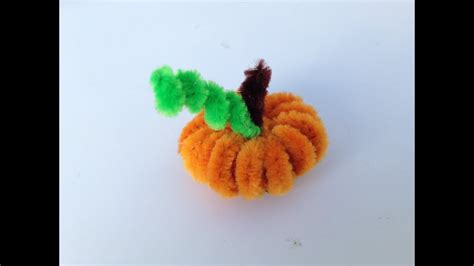 How to make a Pipe Cleaner Pumpkin - YouTube