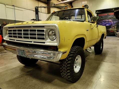 1975 Dodge Power Wagon 4X4 Short Bed 440 Yellow Runs and Drives for ...