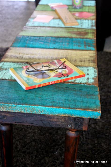 Beyond The Picket Fence: How to Make a Reclaimed Wood Bench/Coffee Table