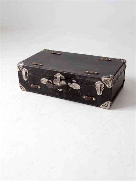 antique black suitcase – 86 Vintage