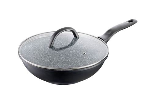 7 of the best non-stick pans for cooking, frying in 2024