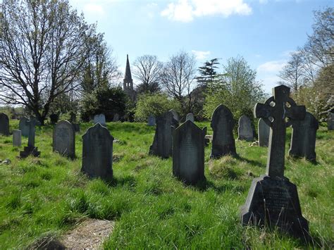 Skull Designs — An oasis in Kingston. Kingston Cemetery, Royal...