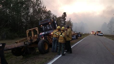 Florida man's book burning sparks wildfire, destroys homes: officials