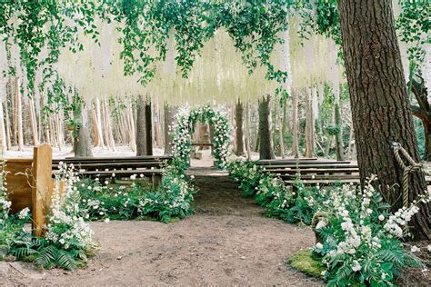 Forest Wedding | Woodland Wedding | Twilight Wedding Theme